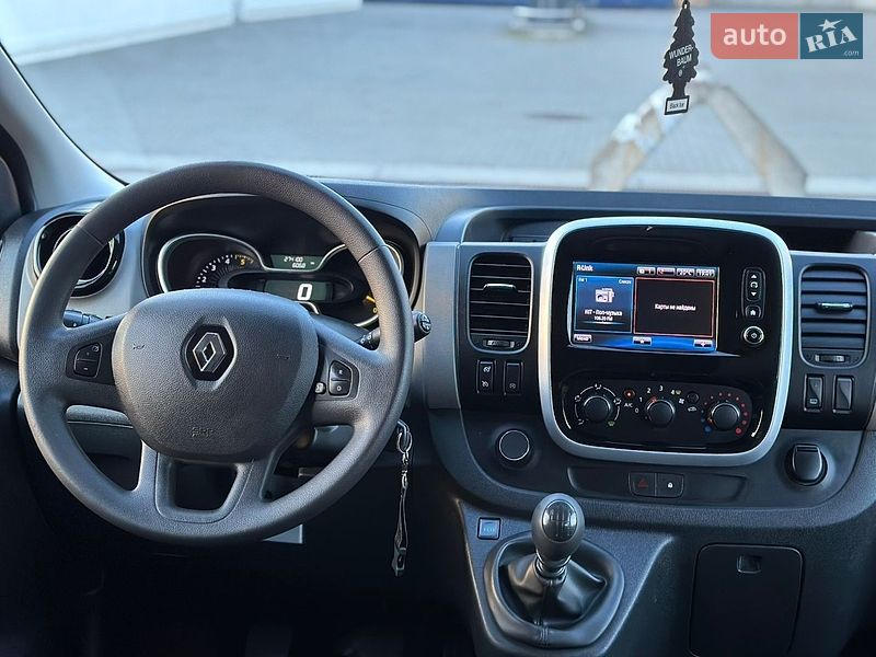 Минивэн Renault Trafic 2016 в Луцке