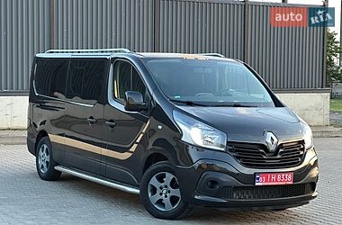 Минивэн Renault Trafic 2016 в Луцке