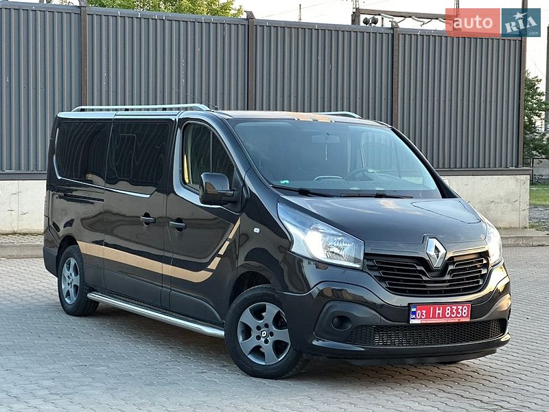 Минивэн Renault Trafic 2016 в Луцке