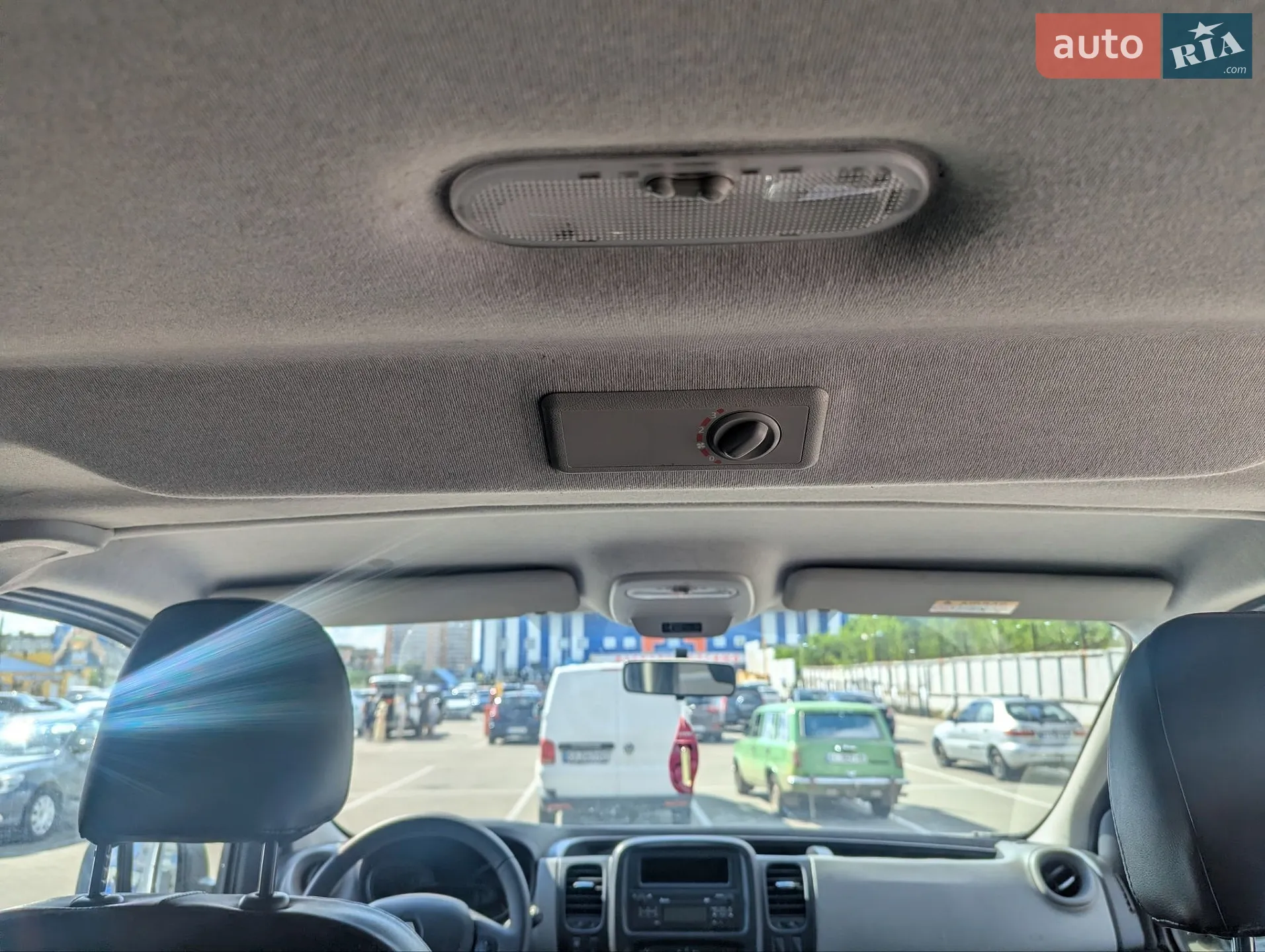 2015 Renault Trafic - мініатюра 26