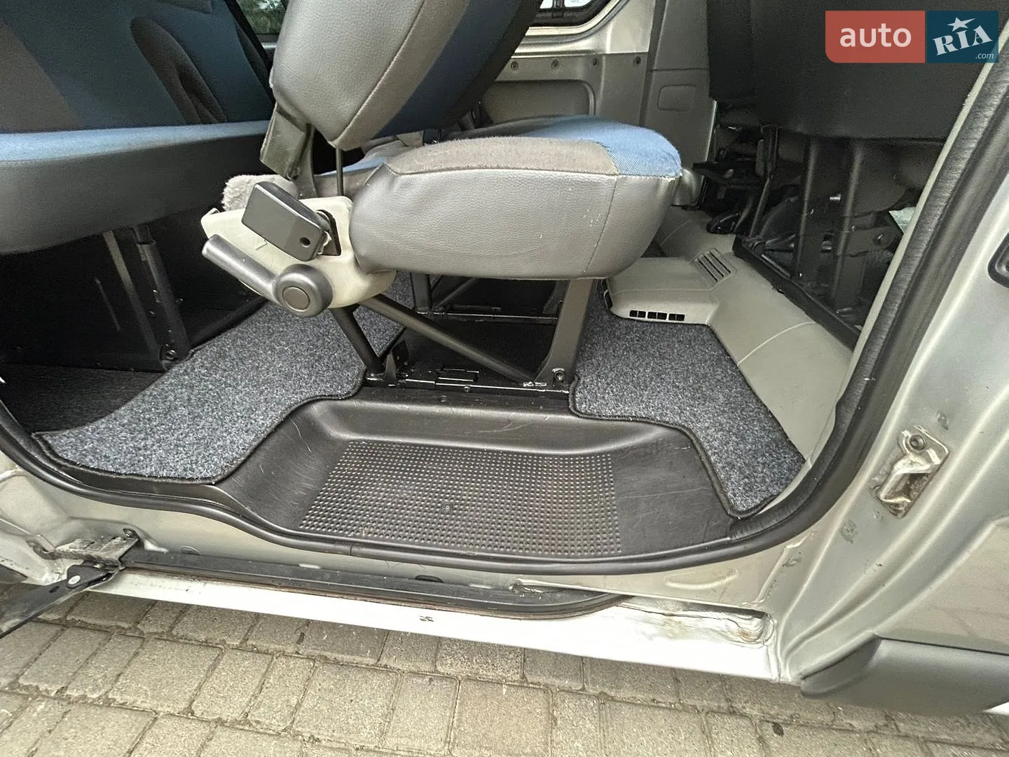 2011 Renault Trafic - мініатюра 22