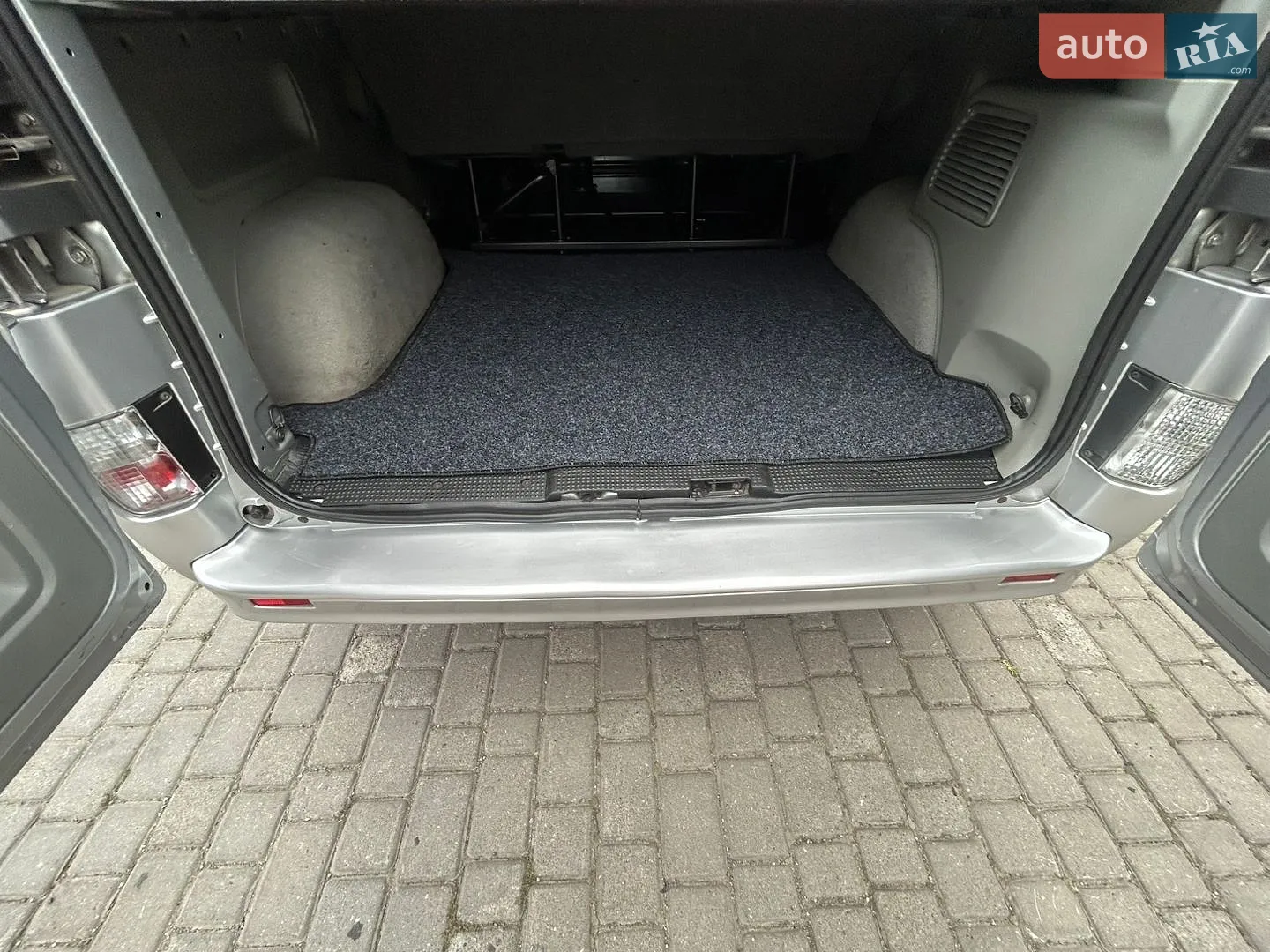 2011 Renault Trafic - мініатюра 29