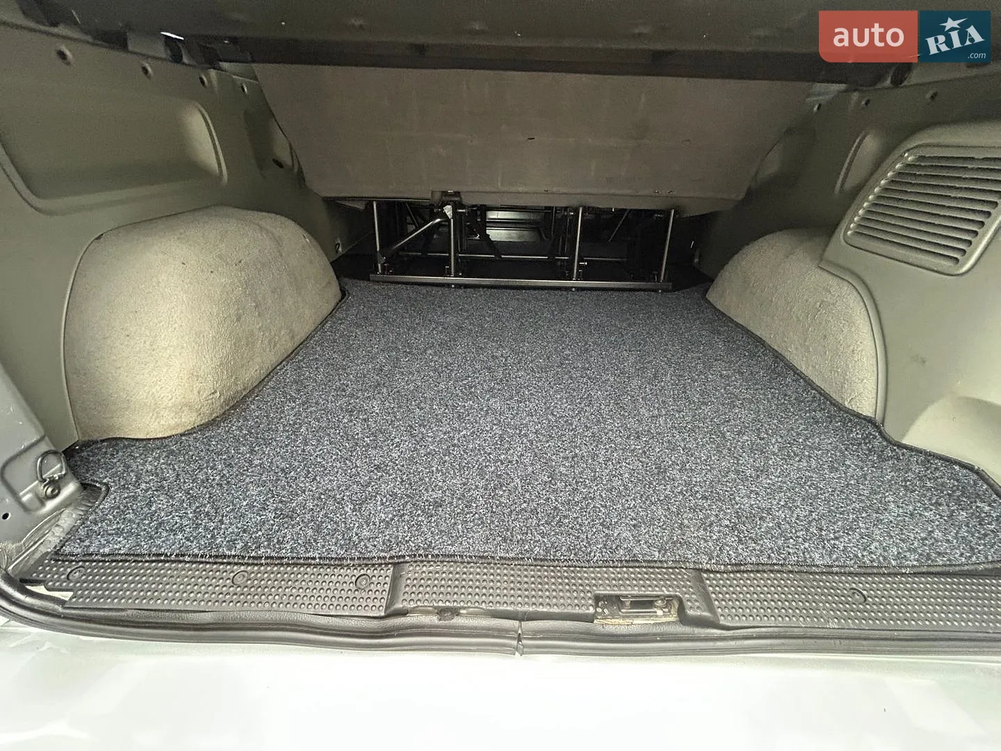 2011 Renault Trafic - мініатюра 32