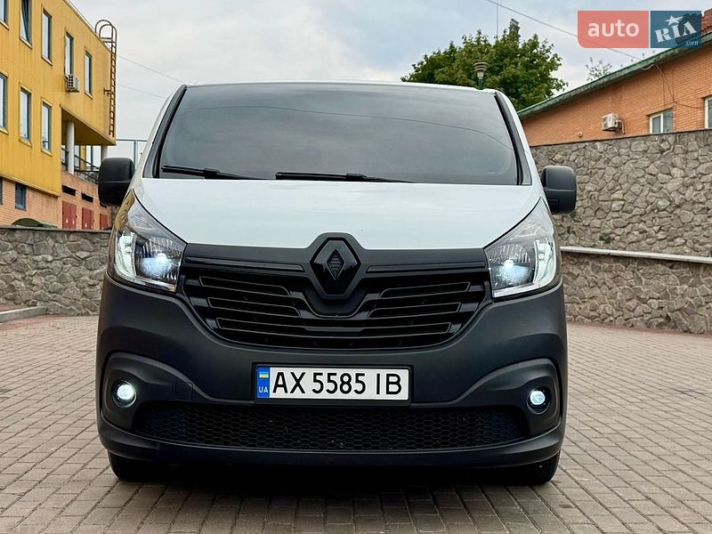 Минивэн Renault Trafic 2015 в Харькове фото 12 Минивэн Renault Trafic 2015 в Харькове