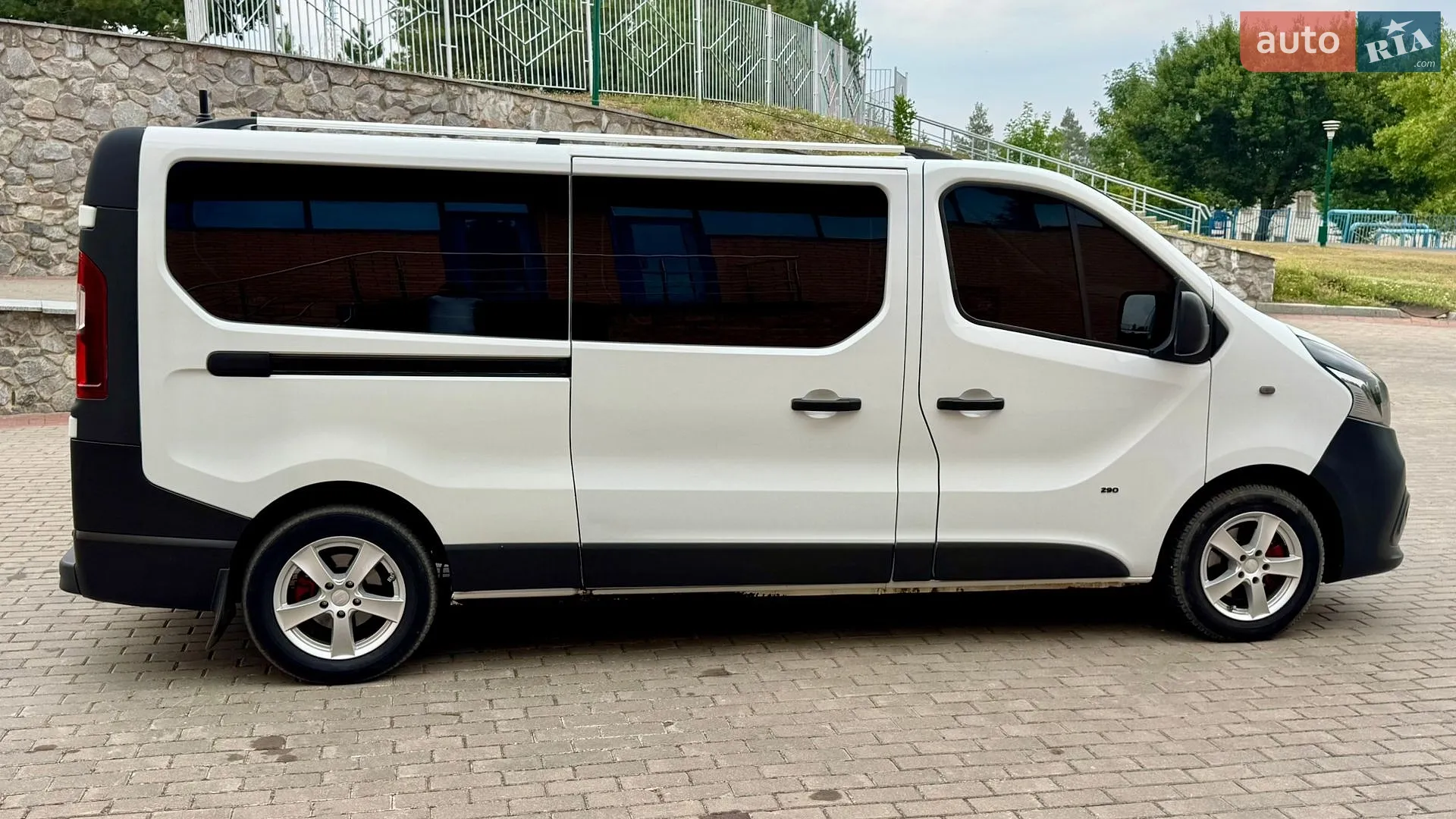 2015 Renault Trafic - мініатюра 6