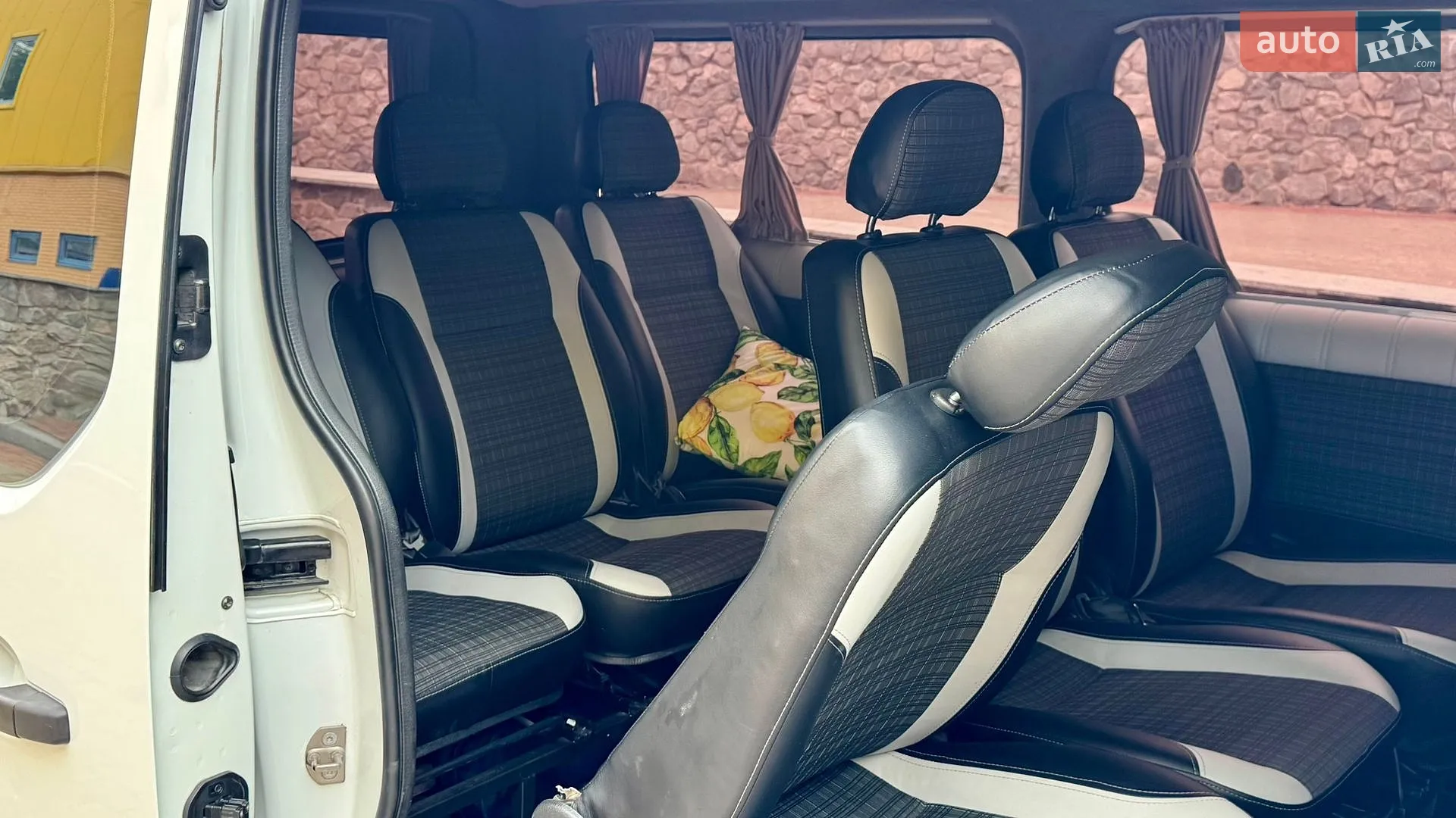 2015 Renault Trafic - мініатюра 19