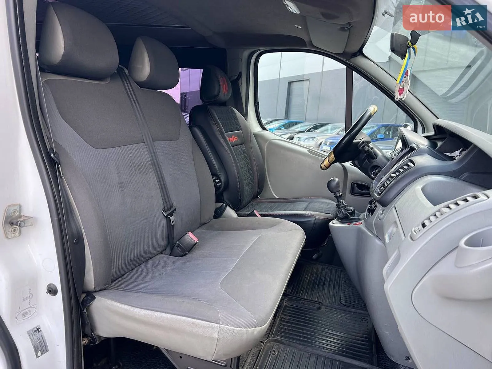 2013 Renault Trafic - мініатюра 32