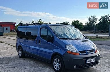 Минивэн Renault Trafic 2004 в Здолбунове