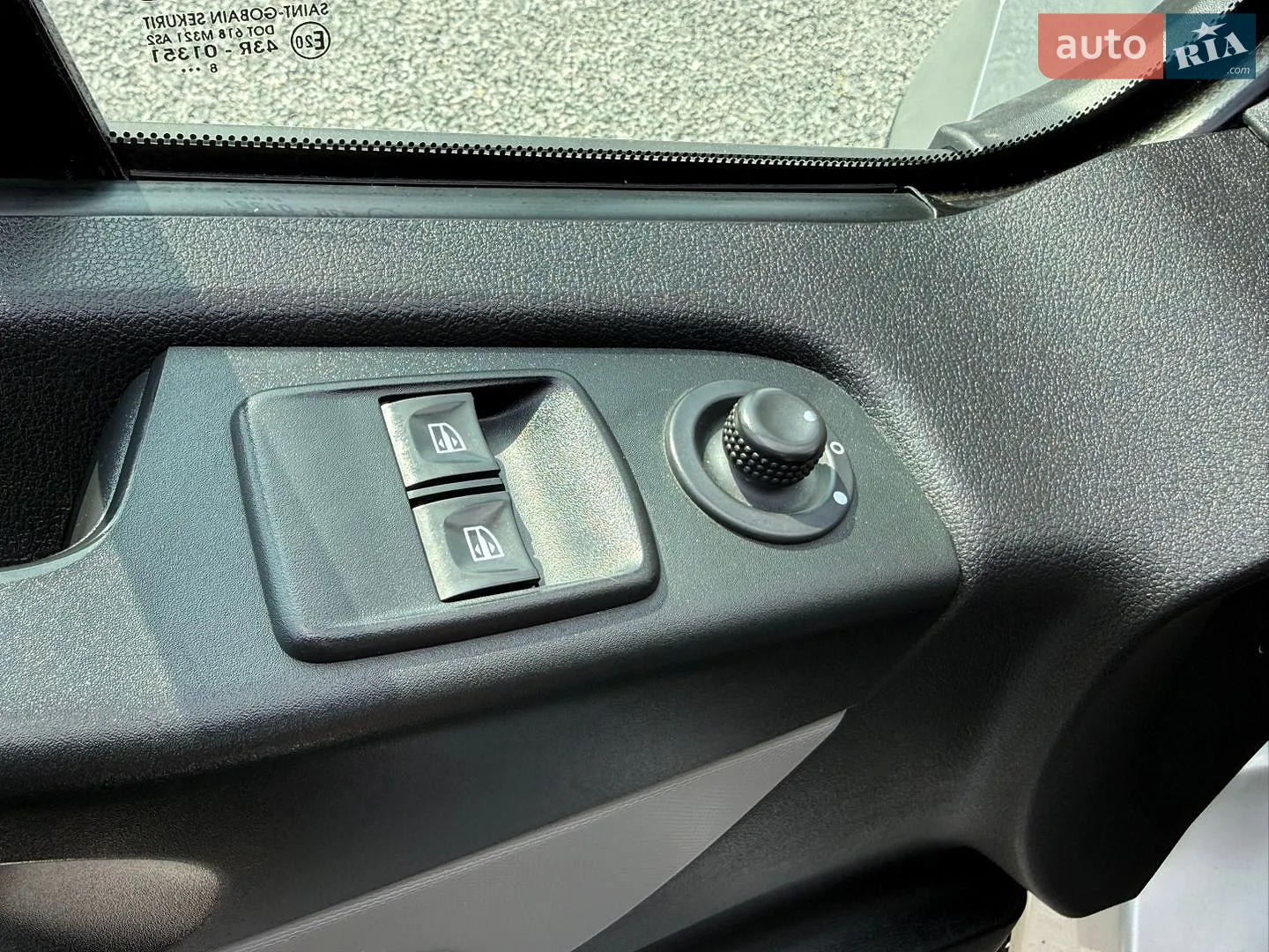 2018 Renault Trafic - мініатюра 44