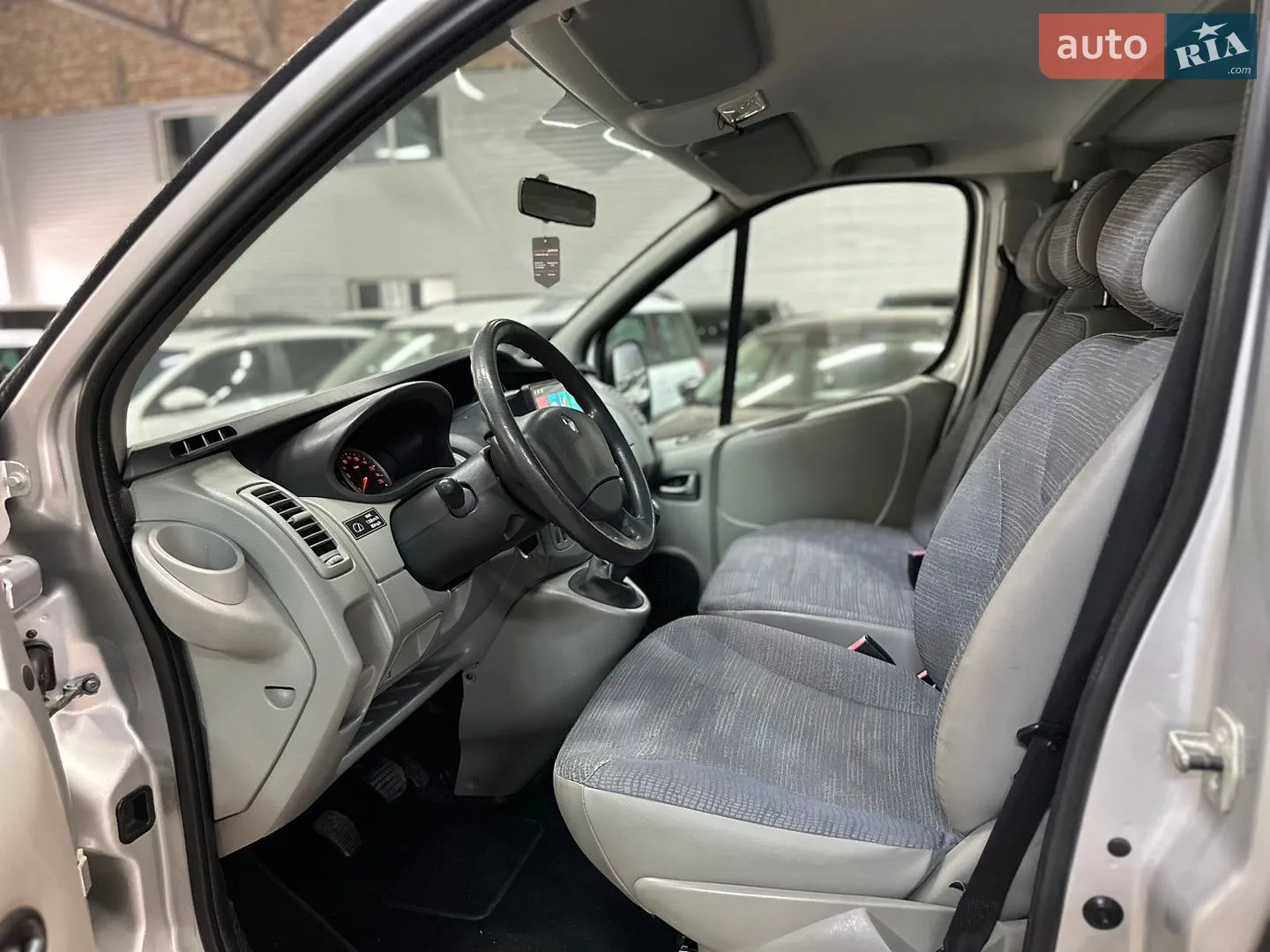 2011 Renault Trafic - мініатюра 33