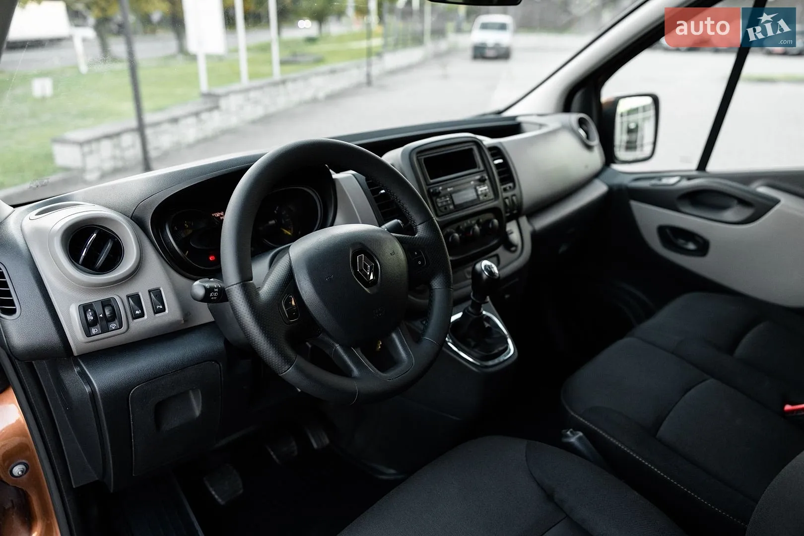 2016 Renault Trafic - мініатюра 12