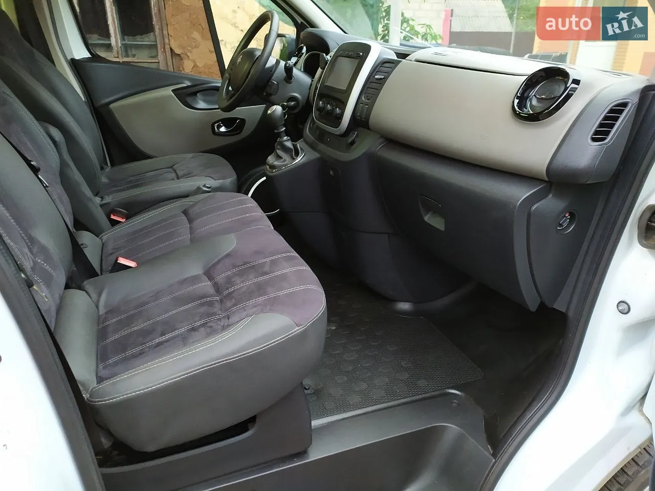 2014 Renault Trafic - мініатюра 15