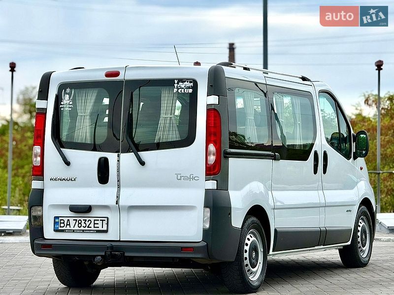 Минивэн Renault Trafic 2007 в Кропивницком