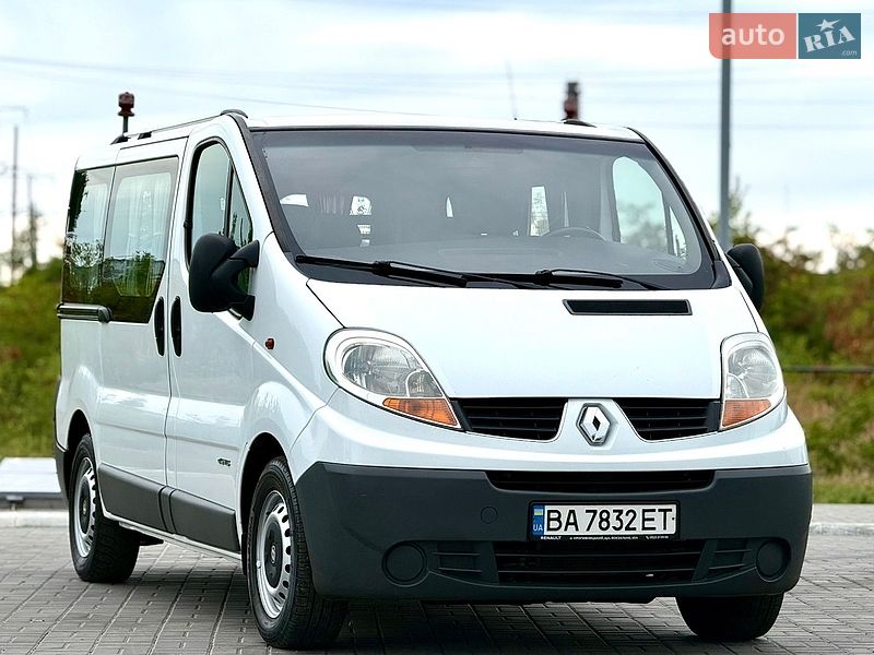 Минивэн Renault Trafic 2007 в Кропивницком