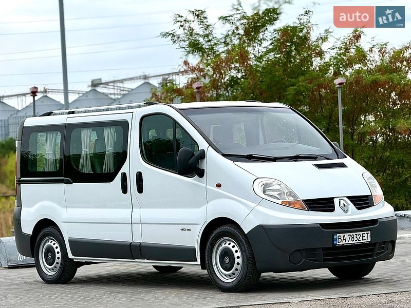Минивэн Renault Trafic 2007 в Кропивницком