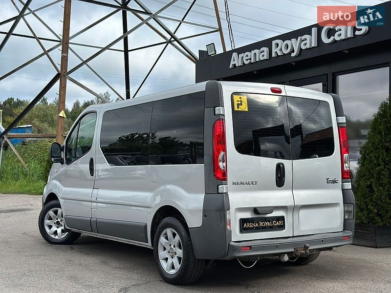 Минивэн Renault Trafic 2008 в Харькове