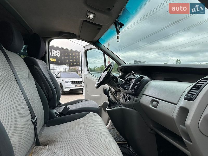 Минивэн Renault Trafic 2008 в Харькове