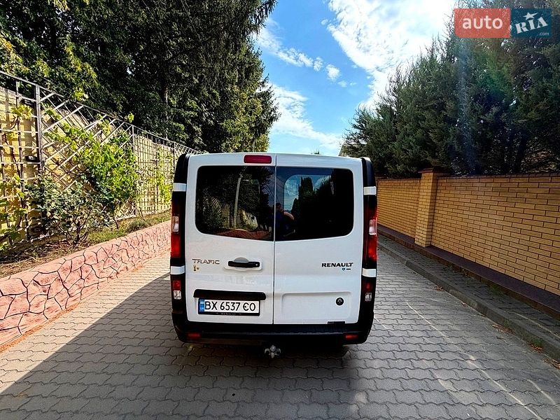 Минивэн Renault Trafic 2015 в Хмельницком
