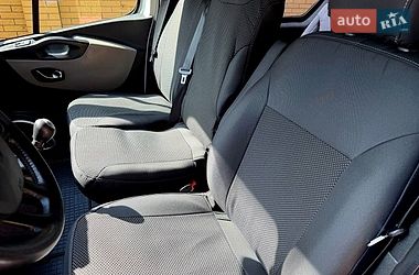 Минивэн Renault Trafic 2015 в Хмельницком