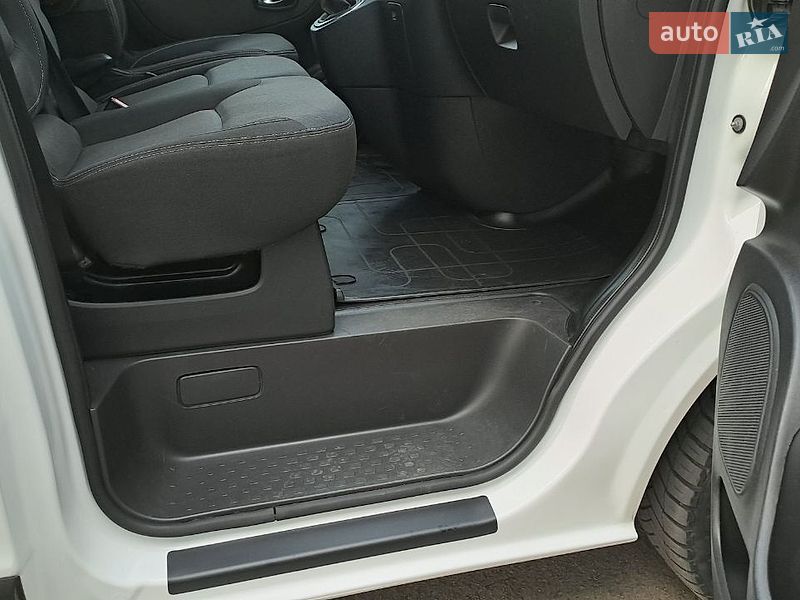 Грузовой фургон Renault Trafic 2021 в Днепре фото 16 Грузовой фургон Renault Trafic 2021 в Днепре