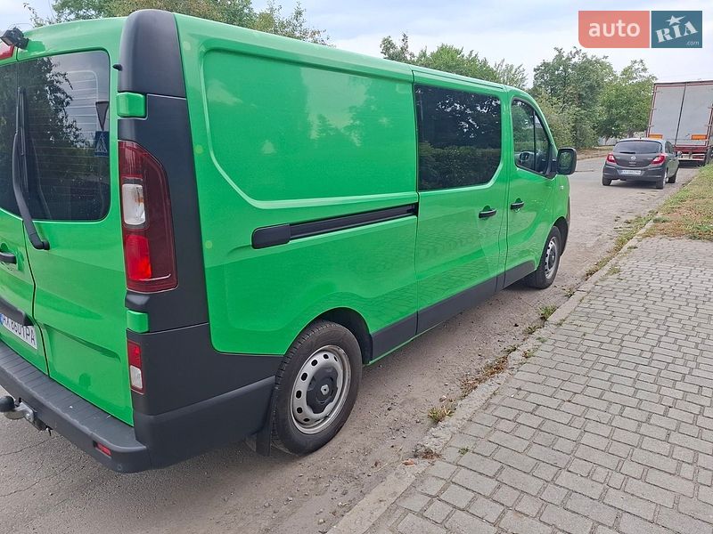 Грузопассажирский фургон Renault Trafic 2018 в Харькове