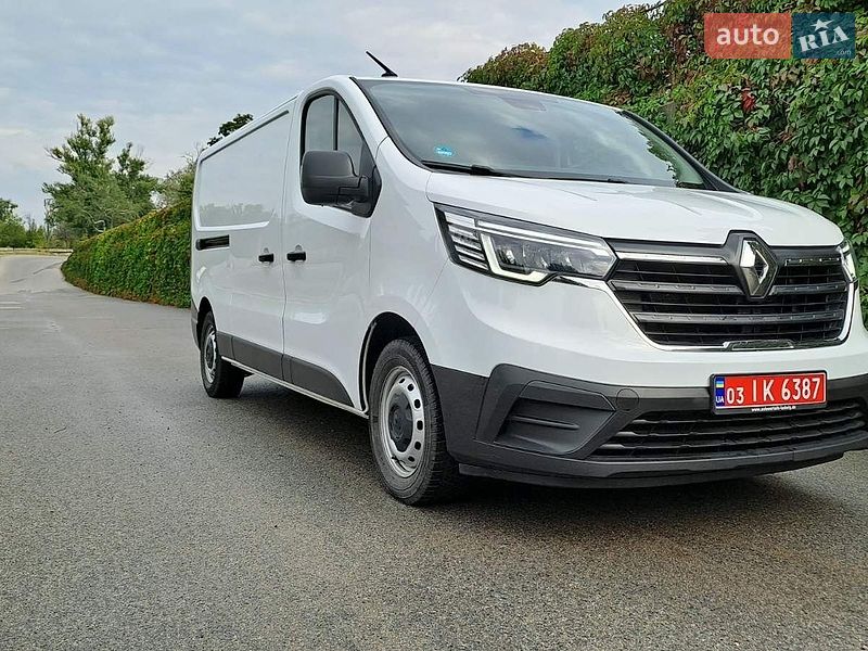 Вантажний фургон Renault Trafic 2023 в Дніпрі