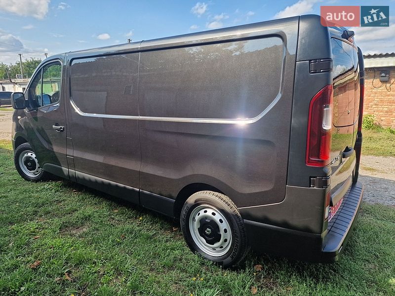 Грузовой фургон Renault Trafic 2020 в Казатине