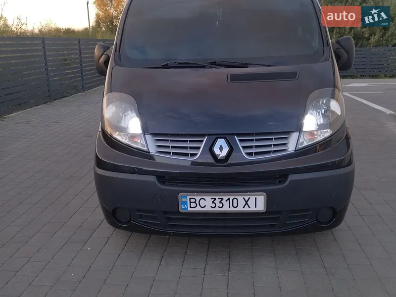 Renault Trafic 2011