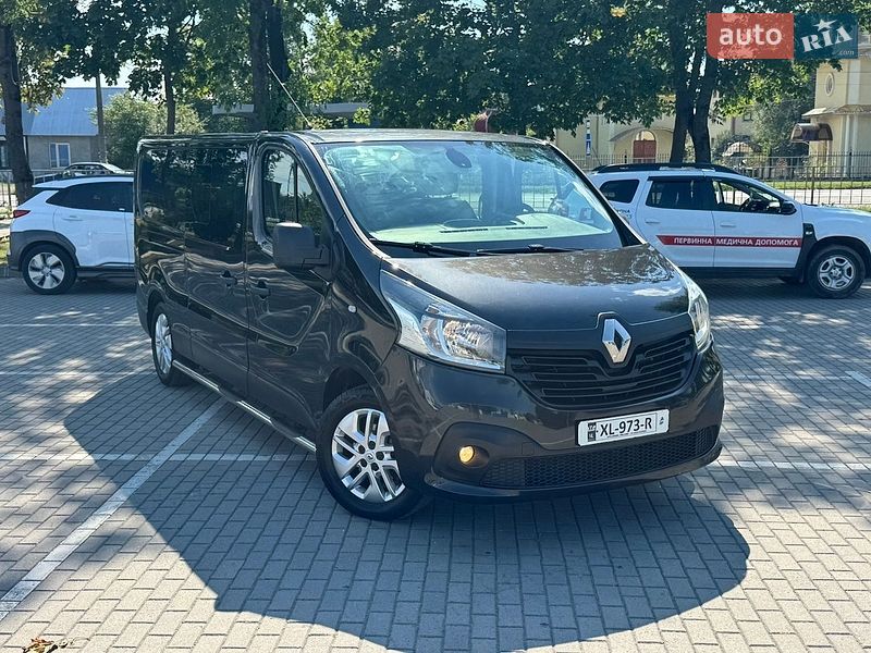 Минивэн Renault Trafic 2015 в Коломые