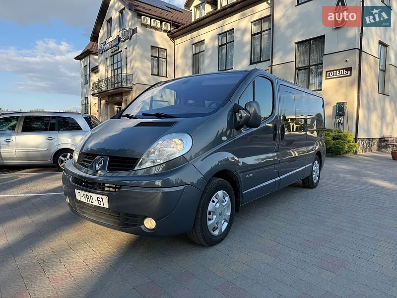 Renault Trafic 2011