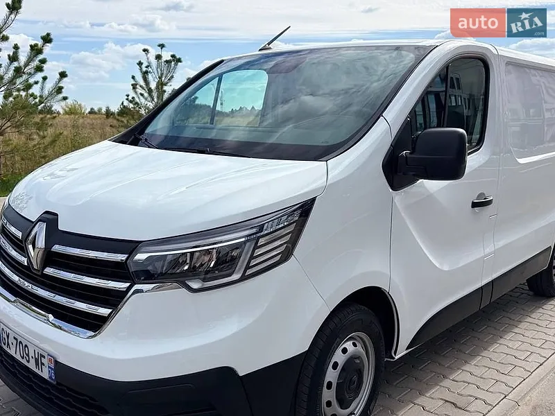 Renault Trafic 2024