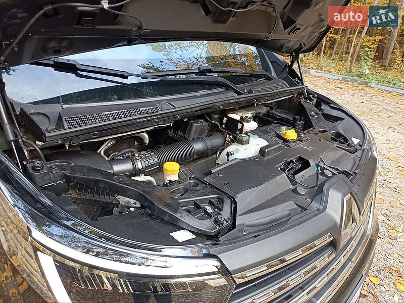 Грузовой фургон Renault Trafic 2023 в Бродах