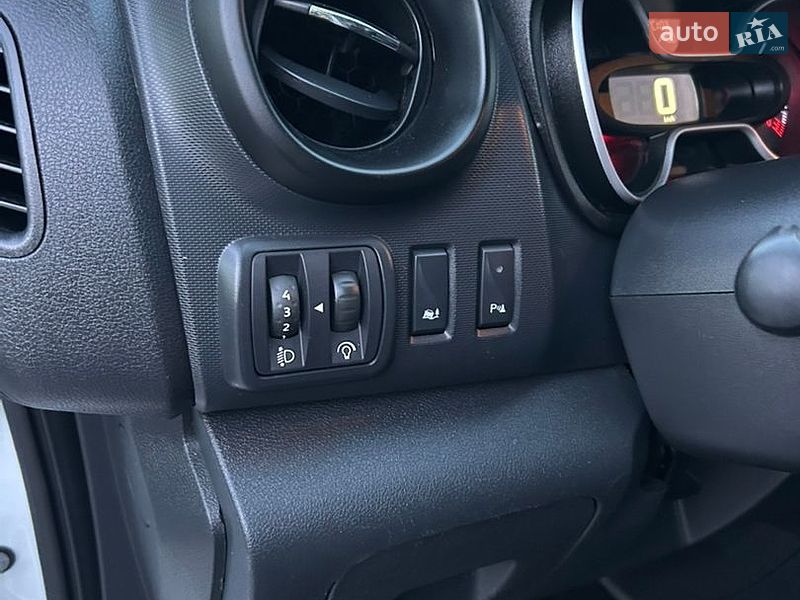 Грузовой фургон Renault Trafic 2021 в Каменском