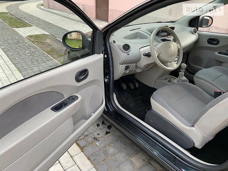 Хетчбек Renault Twingo 2008 в Стрию