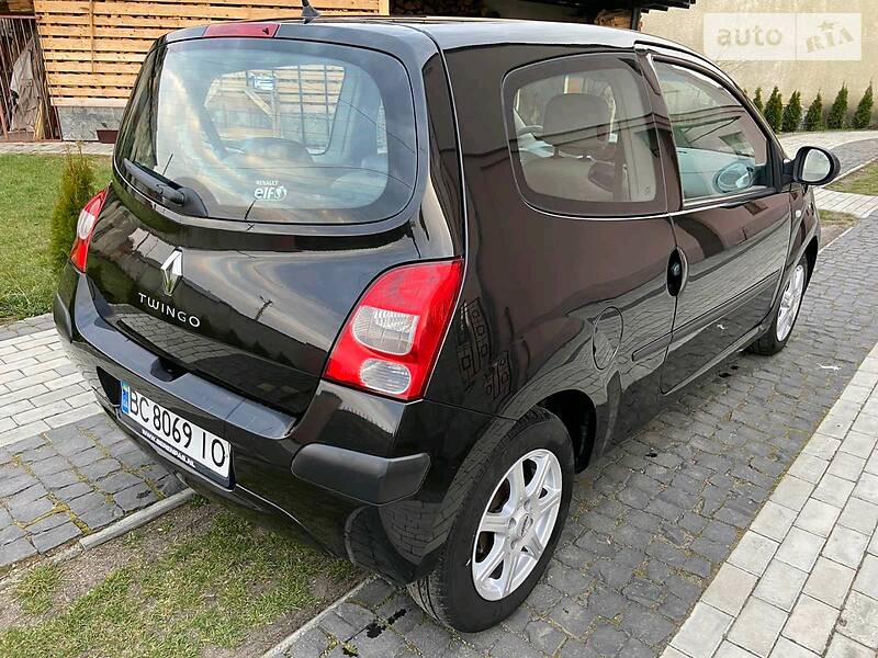 Хетчбек Renault Twingo 2008 в Стрию