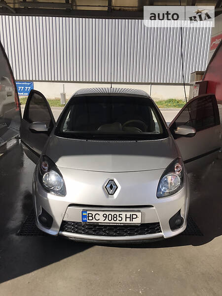 Хетчбек Renault Twingo 2011 в Львові
