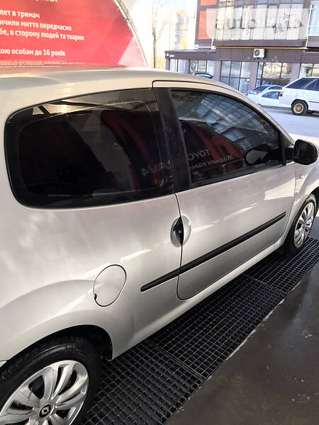 Хетчбек Renault Twingo 2011 в Львові