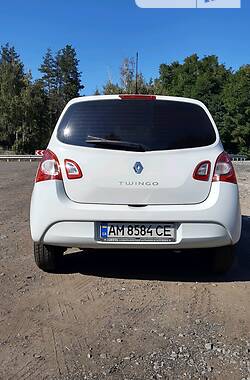 Хэтчбек Renault Twingo 2012 в Коростышеве