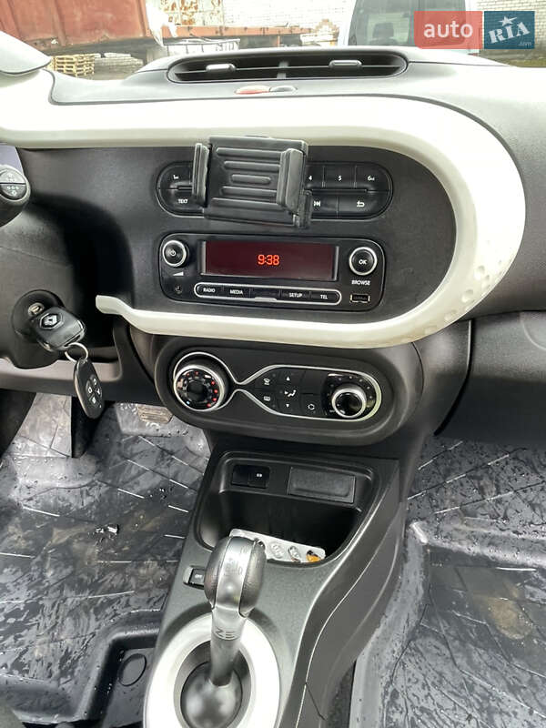 Хэтчбек Renault Twingo 2020 в Белогорье