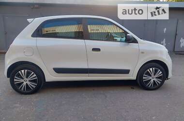 Хетчбек Renault Twingo 2017 в 