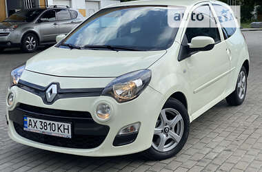 Хэтчбек Renault Twingo 2012 в 