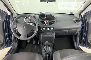 Хетчбек Renault Twingo 2011 в Нововолинську