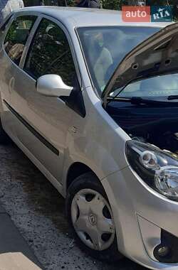 Хэтчбек Renault Twingo 2009 в Львове