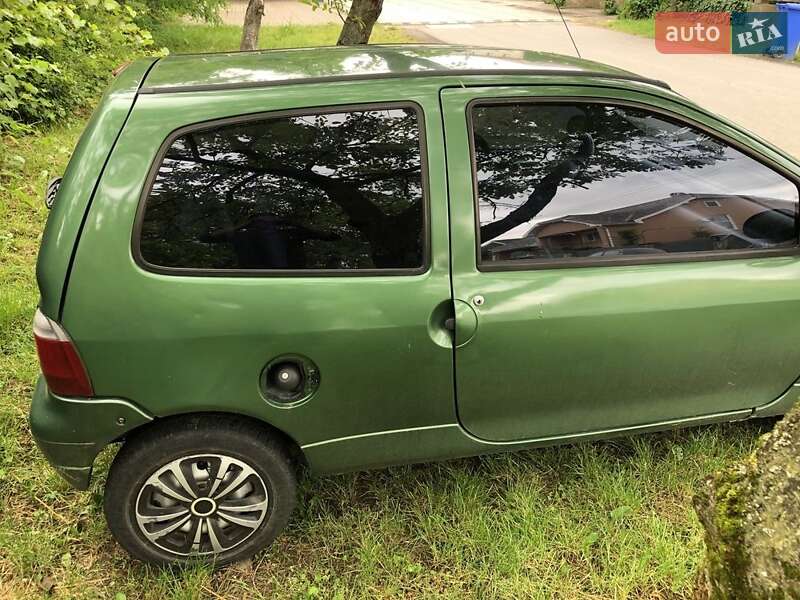 Хэтчбек Renault Twingo 1996 в Ужгороде