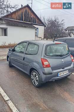 Хэтчбек Renault Twingo 2009 в Коростене