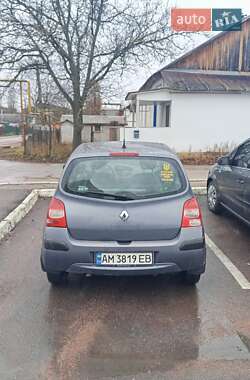 Хэтчбек Renault Twingo 2009 в Коростене