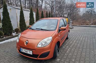 Хэтчбек Renault Twingo 2010 в Львове