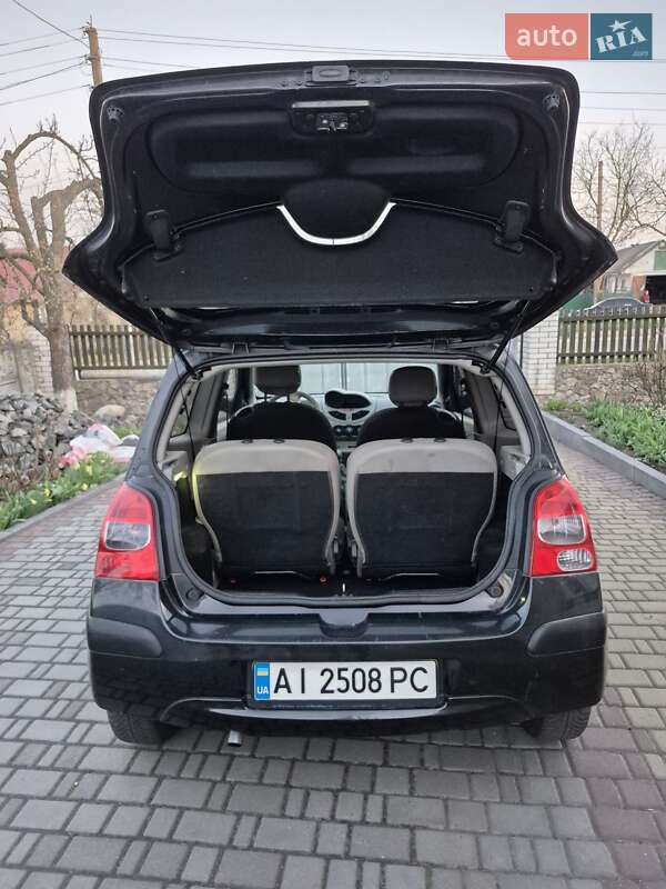 Хэтчбек Renault Twingo 2008 в Тараще