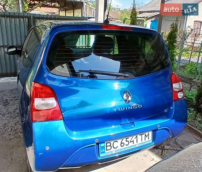 Хэтчбек Renault Twingo 2010 в Львове