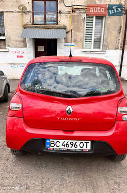 Хэтчбек Renault Twingo 2009 в 